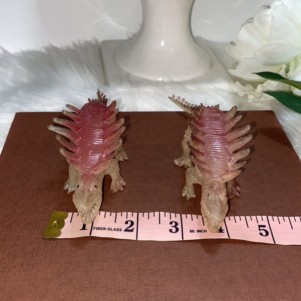 Vintage 1978 Talarurus Dinosaur Figurines set of two clear Dinosaur - Picture 12 of 17